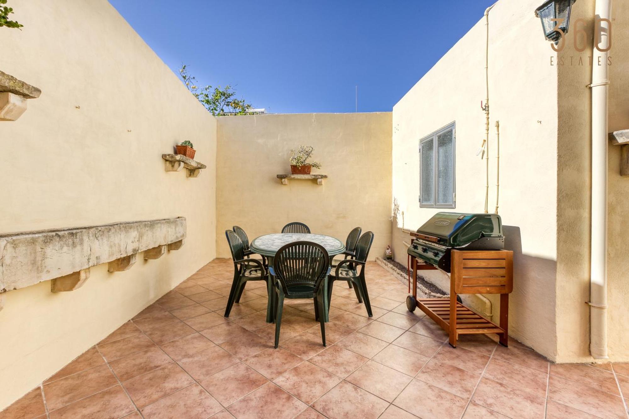 A Lovely 3Br Maisonette In Lovely Town Of Rabat By 360 Estates Eksteriør billede